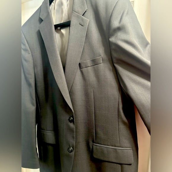 Haggar, tailored fit, travel Performance Stria Suit Jacket, dark Heather gray - Picture 7 of 8